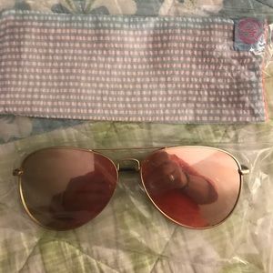 Ginny Marie aviator sunglasses and case NWT